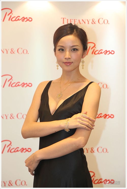 Tiffany & Co. 推出全新 Paloma&rsquo;s Venezia 珠宝系列
