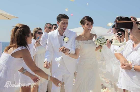 梁咏琪西班牙感动完婚 四百万港元打造梦想婚礼