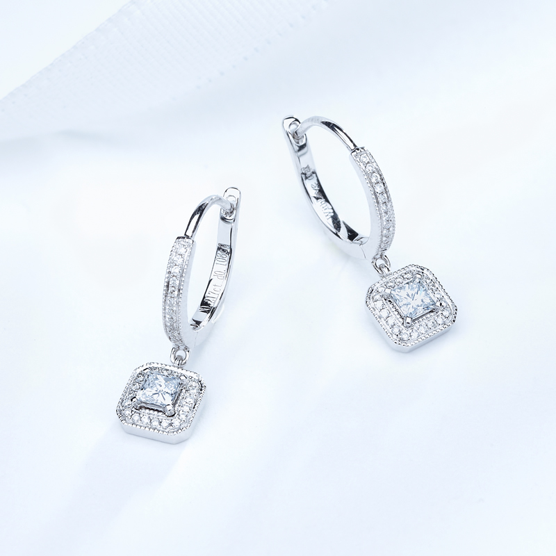 思念-公主方钻石耳坠